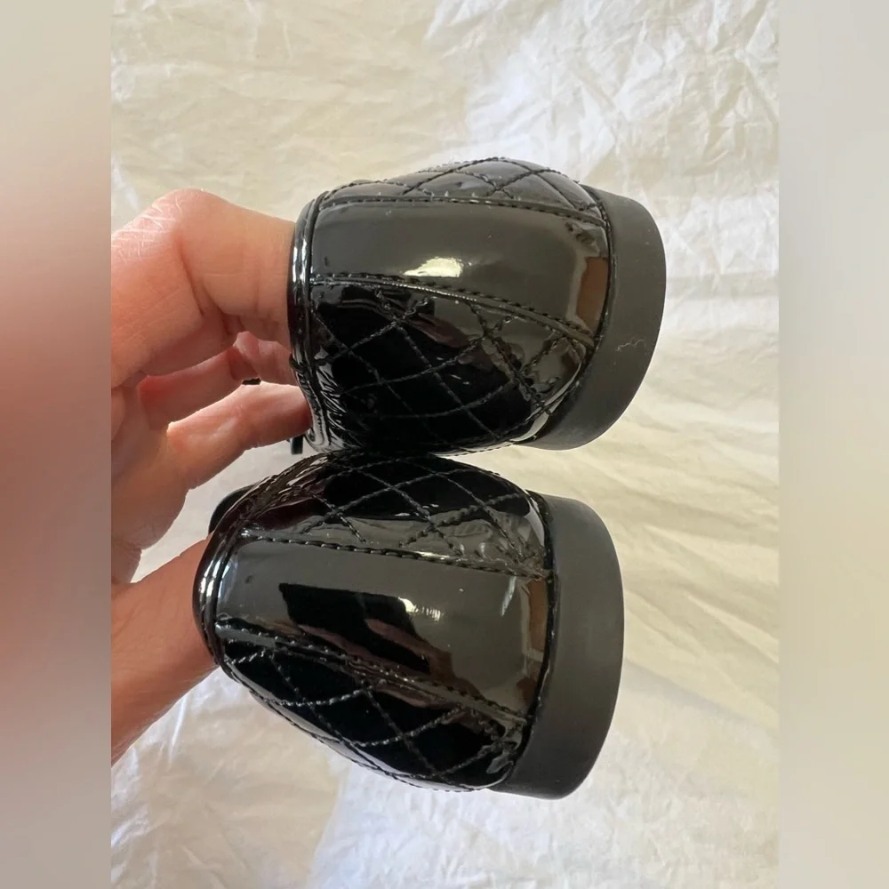 Geox Respira Girls | Size US 13 | Euro 31 |Black Patent Leather Mary Jane Flats